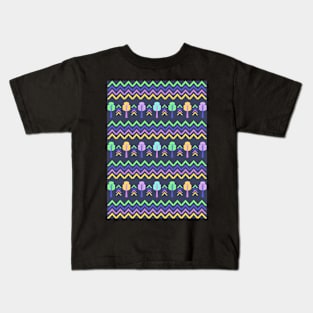 Nice ethnic pattern with trees and chevron Kids T-Shirt